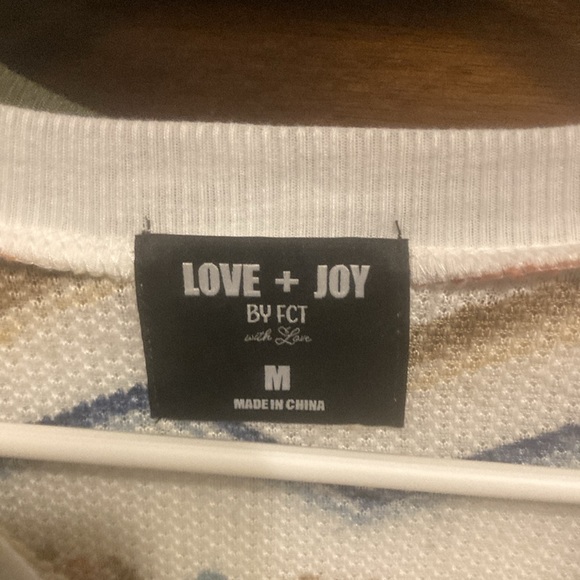 Women’s Crop Crewneck Fleece Sweater - Picture 2 of 3